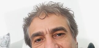 السفير الإيراني من صنعاء يعلن الحوثي طرفاً إيرانياً خالصاً