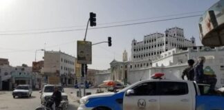 سيئون: إغلاق أمني مشدد وتعزيزات عسكرية بحثاً عن منفذ الهجوم المسلح على قوات التحالف العربي