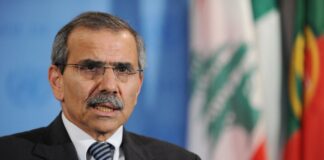 الرئيس اللبناني يستدعي القاضي نواف سلام لتكليفه تشكيل الحكومة