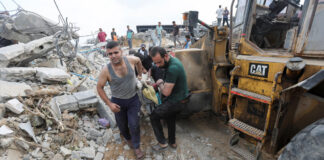 بعد أجواء احتفالية سادت بعيد إعلان التوصل إلى اتفاق لوقف النار غارات إسرائيلية توقع 81 قتيلًا بينهم 20 طفلا و25 امرأة