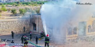 حضرموت.. الدفاع المدني يخمد حريقاً نشب في مصنع إرم للصناعات المتنوعة بالمكلا