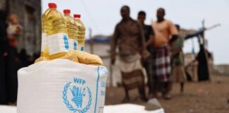 برنامج الغذاء العالمي يبدأ دورة توزيع جديدة للمساعدات في مناطق سيطرة الحوثيين وسط أزمة تمويل حادة