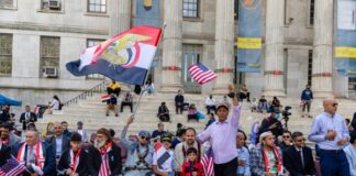 الإدارة الأمريكية تقر ترحيل أكثر من 500 يمني ضمن أكبر حملة ترحيل جماعي