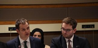 بريطانيا تعلن عن دعم رؤية اليمن للإصلاح التقني وزيادة المساعدات الإنسانية