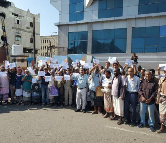 بعد مماطلة وزارة المالية: الموظفون النازحون يحتجون غدًا للمطالبة بمرتباتهم