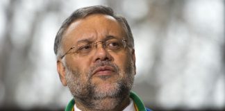 واشنطن تطرد سفير جنوب أفريقيا وتصفه بأنه “يكره” ترمب