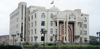 مسلحون يختطفون مستشار مدير تربية عدن من أمام منزله تحت تهديد السلاح