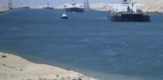 رسوم ترامب الجمركية … هل تقضي على قناة السويس كأكبر مصدر للعملة الأجنبية في مصر؟