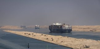 مصر تعلن توقف الهجمات على السفن في البحر الأحمر منذ ديسمبر