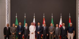 قيادات الأحزاب اليمنية تلتقي بسفير مجلس التعاون الخليجي وتؤكد على ضرورة إنهاء التهديد الحوثي ودعم الاقتصاد