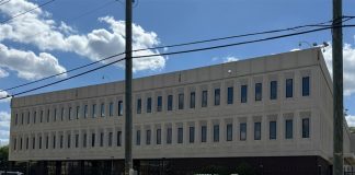 محكمة أمريكية تفرج عن شاب يمني بعد ثلاث سنوات من الاحتجاز بسبب مخلفات إجرائية