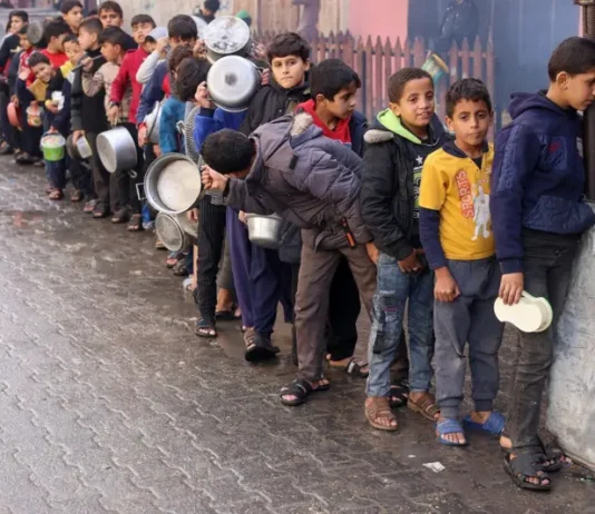 منظمة الصحة العالمية تحذر: سوء التغذية يهدد جيلاً كاملاً في غزة وسط حصار خانق