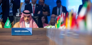 دول الخليج تتعاطف مع إيران لكنها لا تدين الولايات المتحدة والحوثيون يتراجعون عن المواجهة