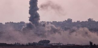 مقتل أكثر من 100 فلسطيني في غارات إسرائيلية متواصلةعلى غزة وجهود دبلوماسية متعثرة