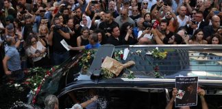 لبنان يشيّع زياد الرحباني في وداع مهيب لرمز فني وثقافي استثنائي