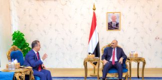 عدن| الزُبيدي يلتقي سفير ليبيا لبحث تعزيز التعاون الثنائي بين البلدين