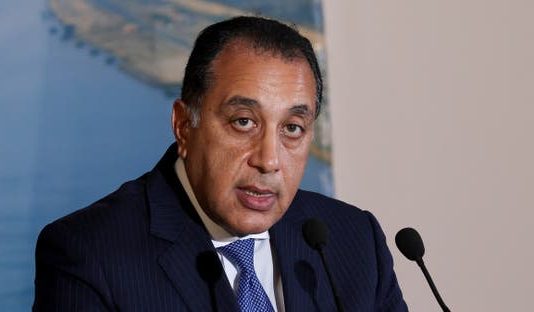 الخارجيةالمصرية تدرب الأمن الفلسطيني وتدعو لنزع سلاح الفصائل