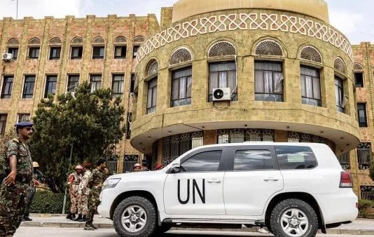 الحوثيون يقتحمون مقرات منظمات دولية في صنعاء ويواصلون احتجاز موظفين محليين