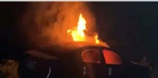 حادثة حريق غامضة في إب.. مجهولون يستهدفون سيارتي رئيس وكاتب المحكمة الجزائية