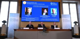 نوبل الاقتصاد 2025 لثلاثة باحثين عن دراساتهم حول أثر التكنولوجيا في النمو المستدام