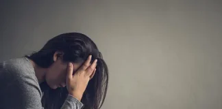 النساء أكثر عرضة وراثياً للاكتئاب… دراسة تكشف ضعف العلامات الجينية مقارنة بالرجال