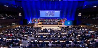 اليونسكو تعتمد قراراً يدعو لحماية التراث والتعليم والإعلام في اليمن وتدين اعتقال الحوثيين لموظفيها