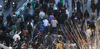 التظاهرات في ايران تتصاعد