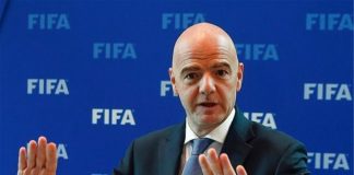 إنفانتينو يدعم رفع الحظر على مشاركة روسيا في البطولات الدولية