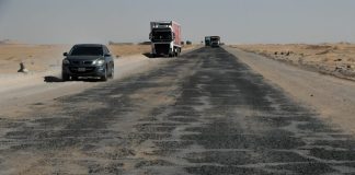 البرنامج السعودي يعلن استمرار تطوير طريق العبر بطول 40 كلم