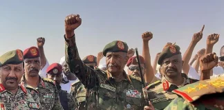 البرهان يدعو مقاتلي الدعم السريع لتسليم السلاح بعد هجوم دموي بشمال كردفان