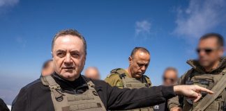 كاتس يتوعد جنوب لبنان بـ”التدمير” ويهدد بمنع عودة مئات الآلاف من النازحين