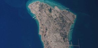 ترامب يتحفظ على غزو “جزيرة خرج” الإيرانية خشية الخسائر البشرية