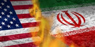 سيناتور أميركي يطالب بإنهاء الدبلوماسية وتدمير قدرات إيران العسكرية