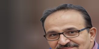 سقوطٌ أخلاقيٌّ في مَواقع التّواصُل الاجتماعي