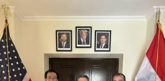 لقاء البيض.. مقاربة أمريكية خارج الأطر الرسمية تختبر التمثيل السياسي