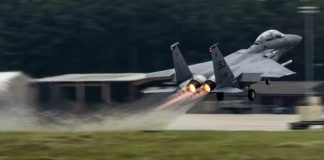 اختبأ في شق جبلي.. ماذا نعرف عن عملية إنقاذ الطيار الأمريكي الثاني في عمق إيران؟