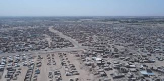 تقرير حكومي: 286 ألف نازح في مأرب مهددون بفقدان مساكنهم بسبب تراكم الإيجارات