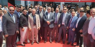 وزير الصناعة يدشّن دخول سيارات BYD الكهربائية الصينية إلى سوق عدن