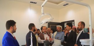 افتتاح مركز طبي تخصصي في مأرب وسط تأكيدات بدعم الاستثمار وتوسيع الخدمات الصحية