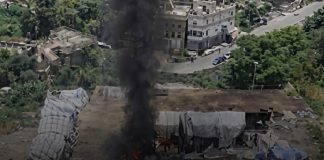 حريق يلتهم مأوى للنازحين في مدينة جبلة بمحافظة إب