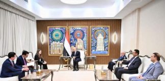 العليمي: إنهاء الحرب في اليمن يتطلب التعامل مع الحوثيين كمشروع إيراني عابر للحدود وليس طرف سياسي محلي