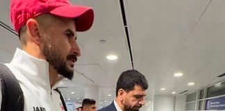 الغارديان: احتجاز لاعب المنتخب العراقي أيمن حسين لساعات في مطار شيكاغو قبل السماح له بدخول الولايات المتحدة