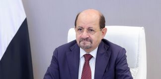 رئيس الوزراء يعود إلى عدن عقب مشاركته في اجتماعات مجلس الجامعة العربية بعمان