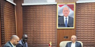 وزير المياه والبيئة واليونيسف يبحثان تعزيز التعاون في قطاع المياه والإصحاح البيئي