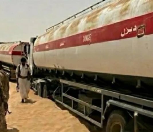 الفرقة الأولى طوارئ تُحبط محاولة تهريب مشتقات نفطية بعد اشتباكات مسلحة في صحراء غويربان قرب طريق مأرب – العبر