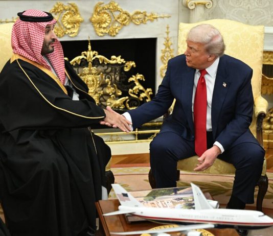 السعودية تتوصل إلى اتفاق مع الولايات المتحدة قد يسمح لها بتخصيب الوقود النووي