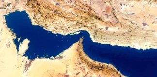 شبه شلل في حركة الملاحة بمضيق هرمز مع تضاؤل آمال الاتفاق الأمريكي الإيراني
