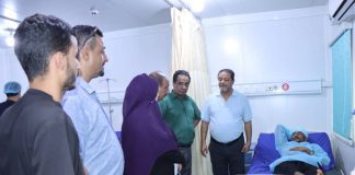 اللجنة الوطنية توثّق ميدانياً أضرار استهداف ميناء ومدينة المخا