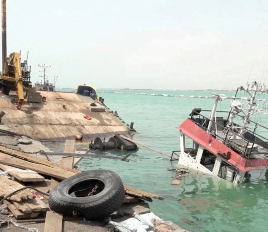 ميناء المخا… حين تصبح المنشآت الخدمية هدفا للحوثيين