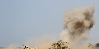 تصعيد حوثي مكثف يطال المخا ومأرب والجيش اليمني يشن هجوماً مضاداً في شبوة